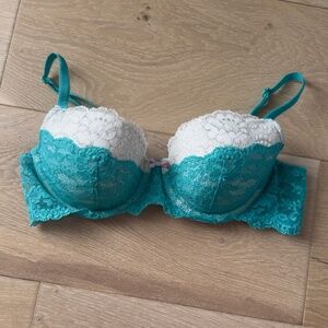 Victoria's Secret Dream Angels Lined Demi Bra 36B